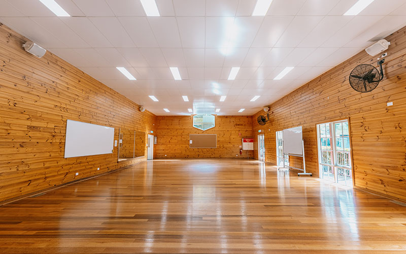Image of the Mt Evelyn Discovery Camp recreation hall wide shot