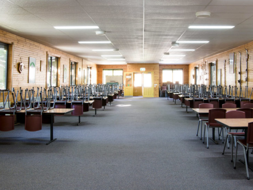 The communal dining room at Howmans Gap Alpine Centre.